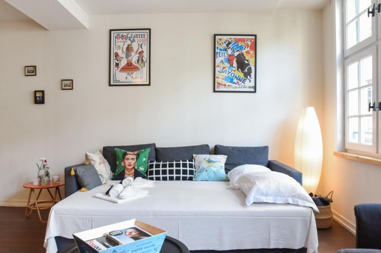 Charming Flat In A Calm Street At The Historic Heart Of Bayonne - Welkeys Apartamento Exterior foto